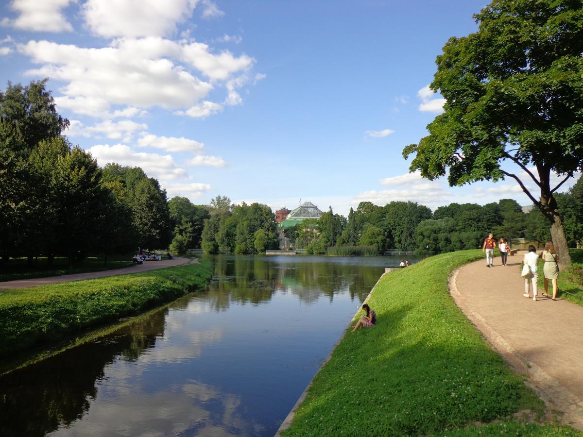 My Favourite Garden Hotel Saint Petersburg Exterior photo