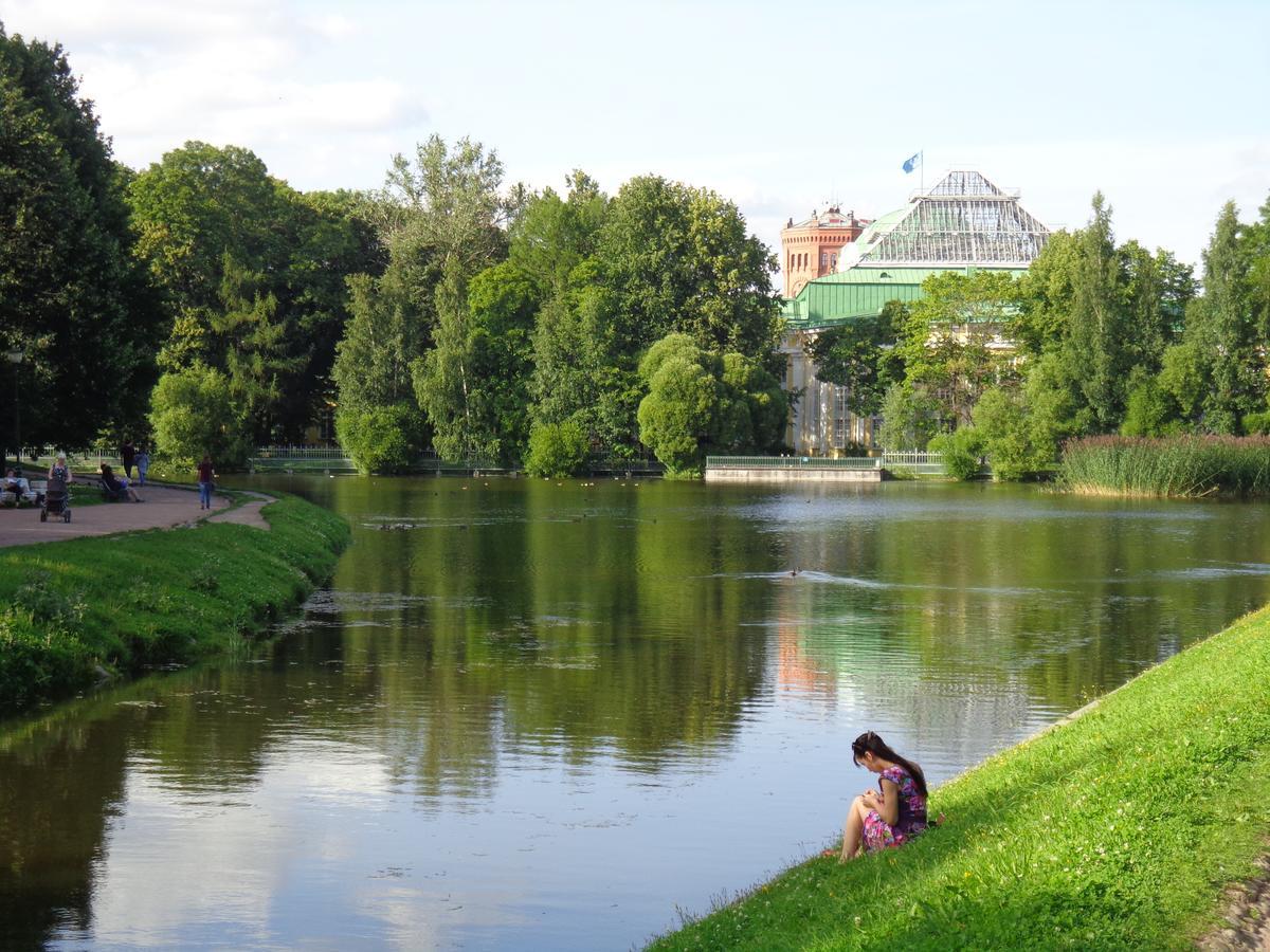 My Favourite Garden Hotel Saint Petersburg Exterior photo