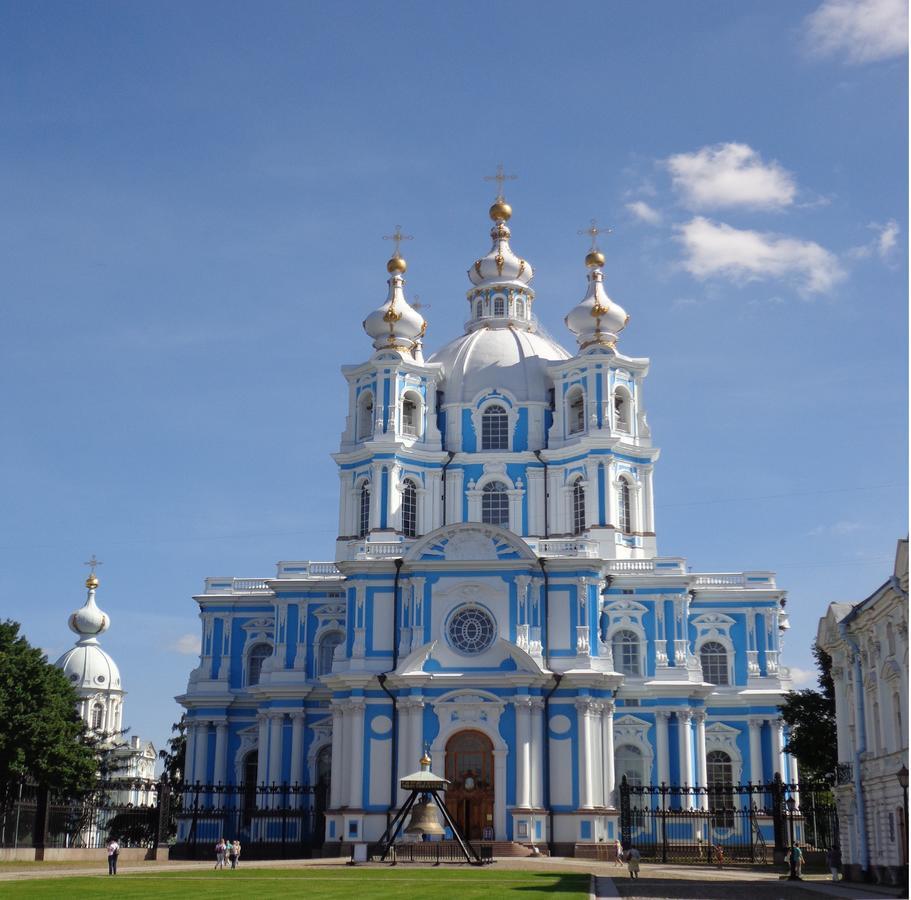 My Favourite Garden Hotel Saint Petersburg Exterior photo